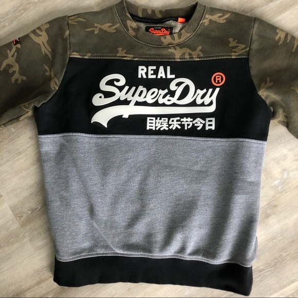 Superdry sweatshirt - Picture 2 of 3